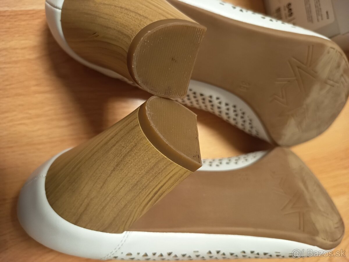 Dámske lodičky 38 - 9