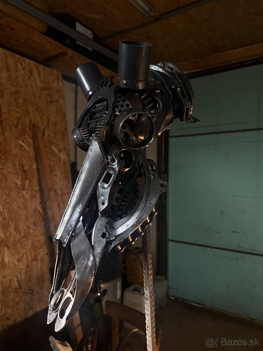 Originálne sochy zo železa - 9