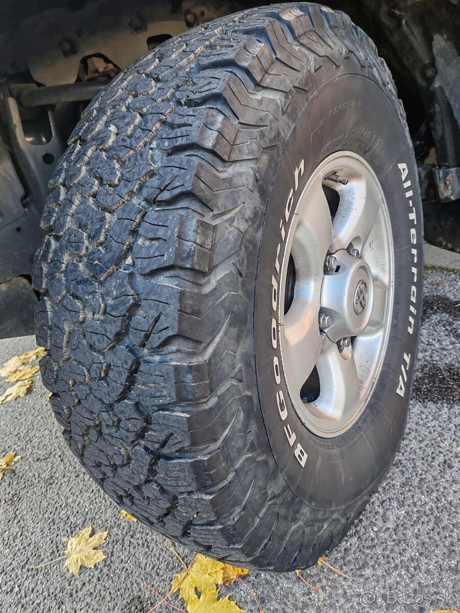 BFGoodrich All Terrain T/A KO2 285/75 R16 - 9