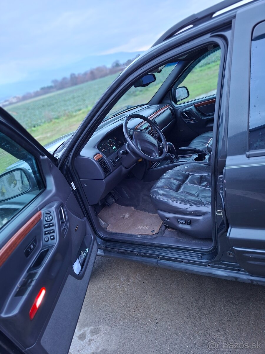 Jeep grand cherokee 4.7 V8 WJ - 9