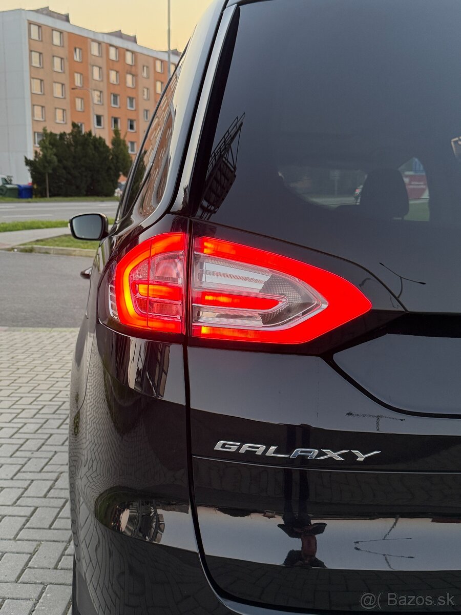Ford Galaxy 1.5 Ecoboost 121kw—2019—Titanium—manuál—7 mist— - 9