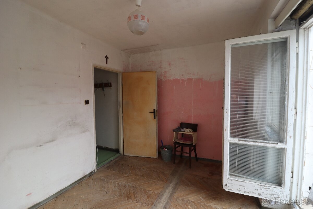 Na predaj garsónka v Trnave - Študentská ulica - 9