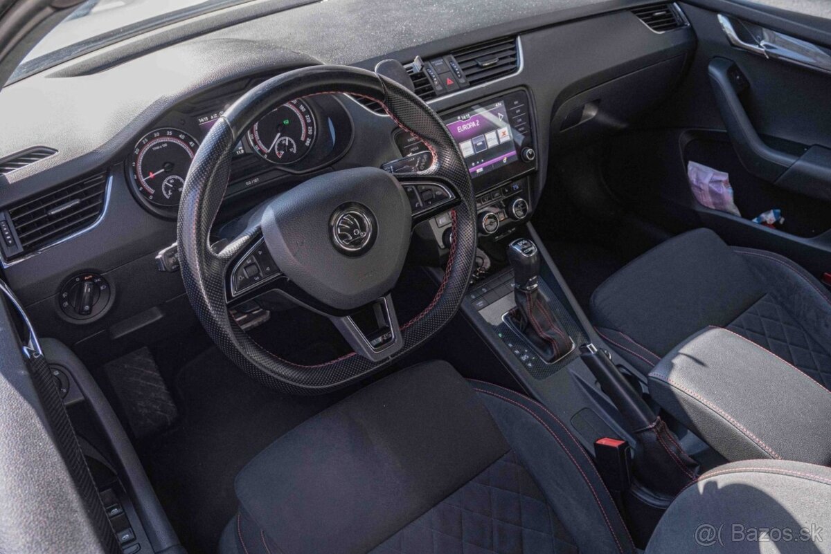 Škoda Octavia Combi RS TDI - 9
