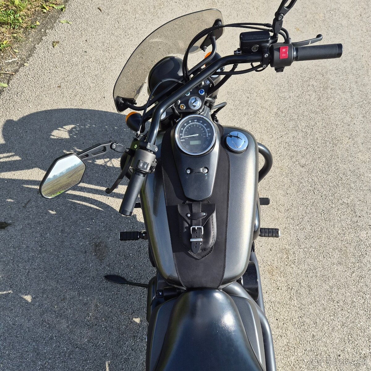Honda Shadow VT750 C2B Black Spirit - 9