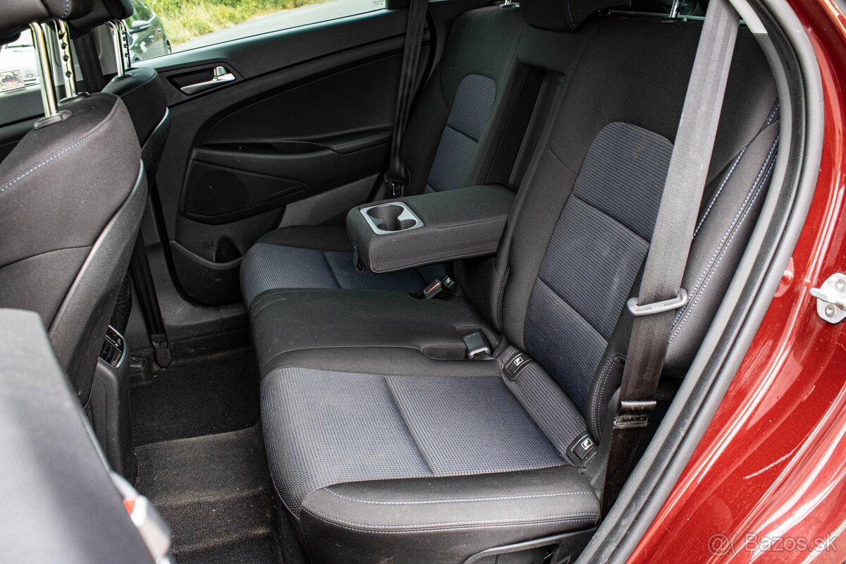 Hyundai Tucson 1.7 CRDi Style M6 - 9