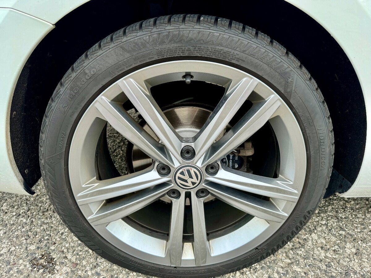 VW Golf 2.0 TDI 110KW 4MOTION - 9