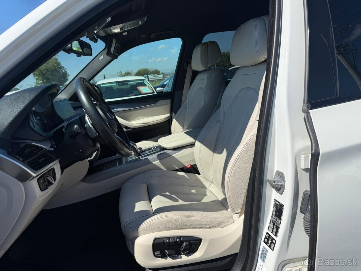 BMW X5 xDrive30d A/T M-Packet - 9