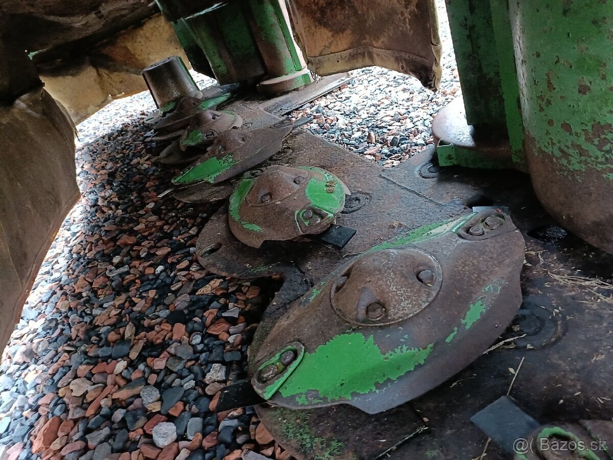 2005 3,2m Čelná disková kosačka KRONE Easycut 32 - 9