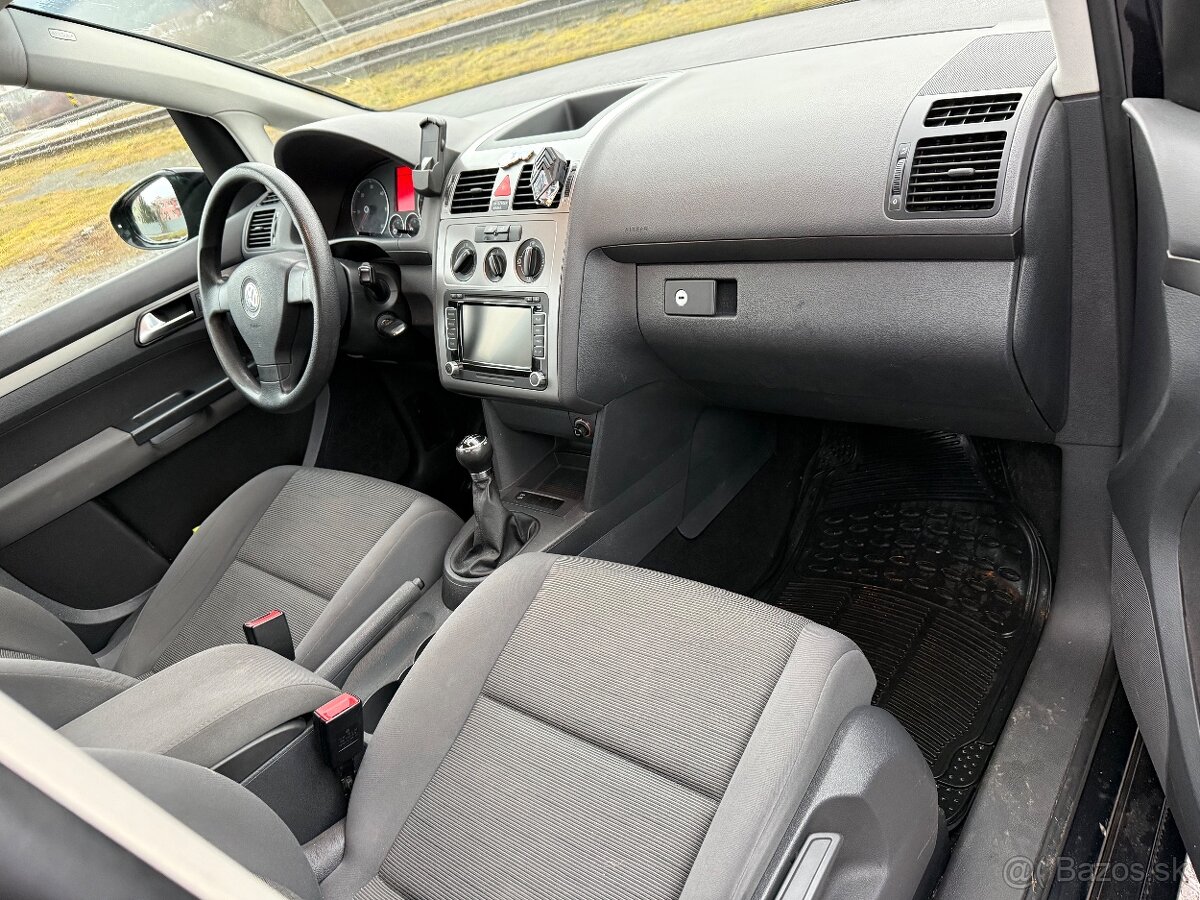 Volkswagen Touran 1.9 TDI - 9
