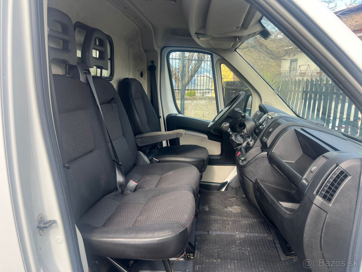 Peugeot Boxer 2,2HDI Chladiak EURO 5 - 9