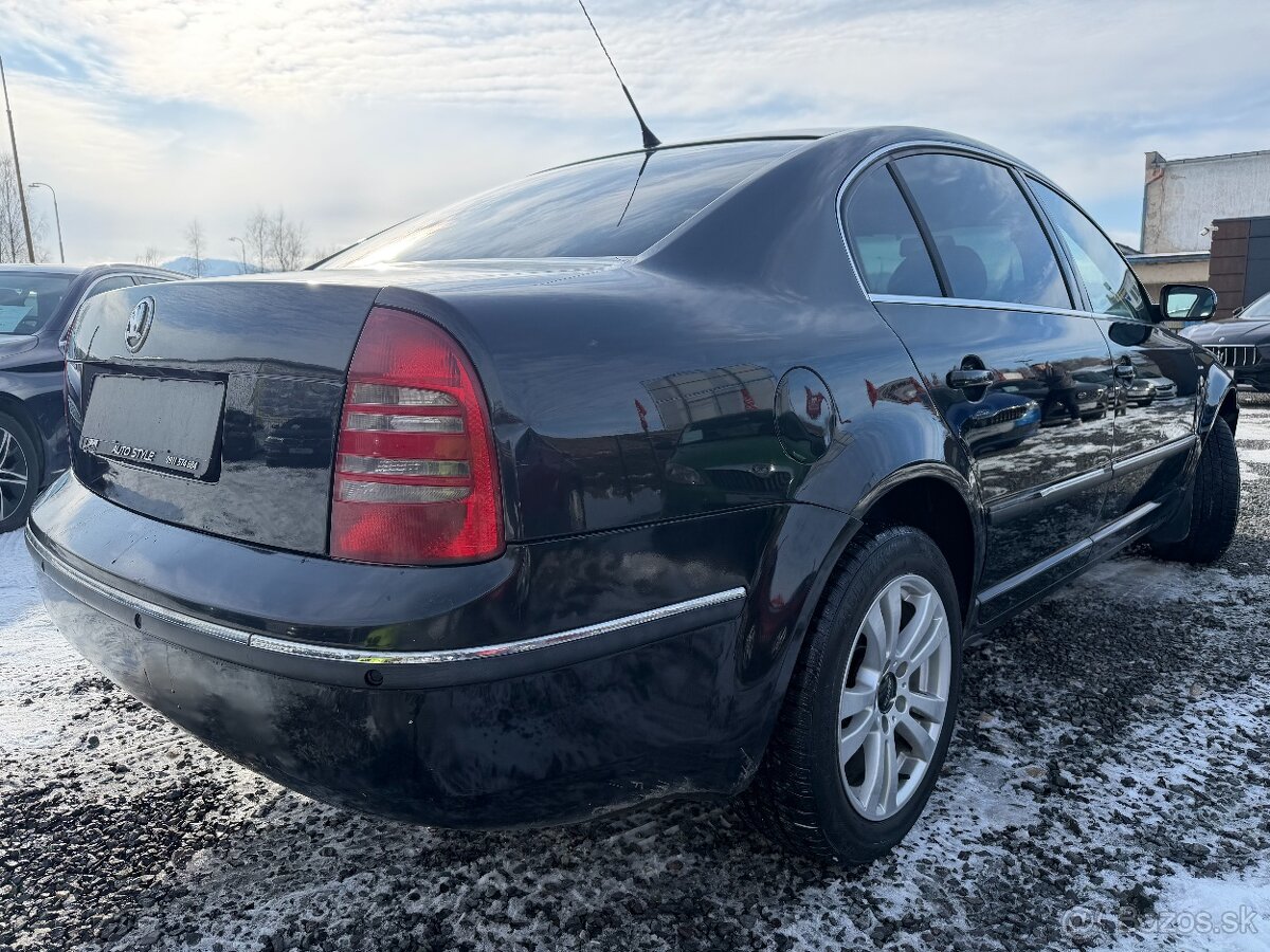 Škoda Superb 2.0 TDI DPF Elegance EDITION 100 - 9