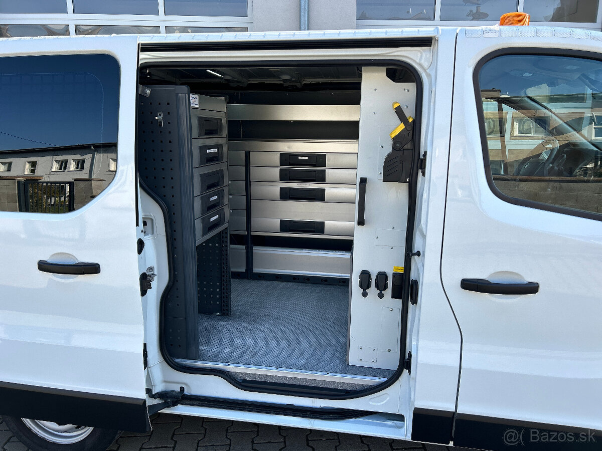 Renault Trafic - regálový systém BOTT, odpočet DPH - 9