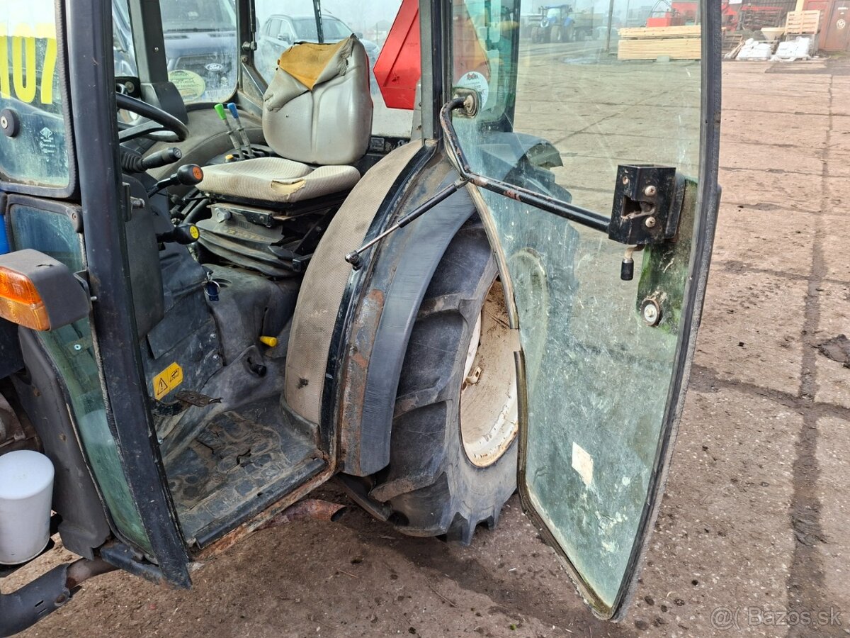 NEW HOLLAND TCE 50 4X4 - 9