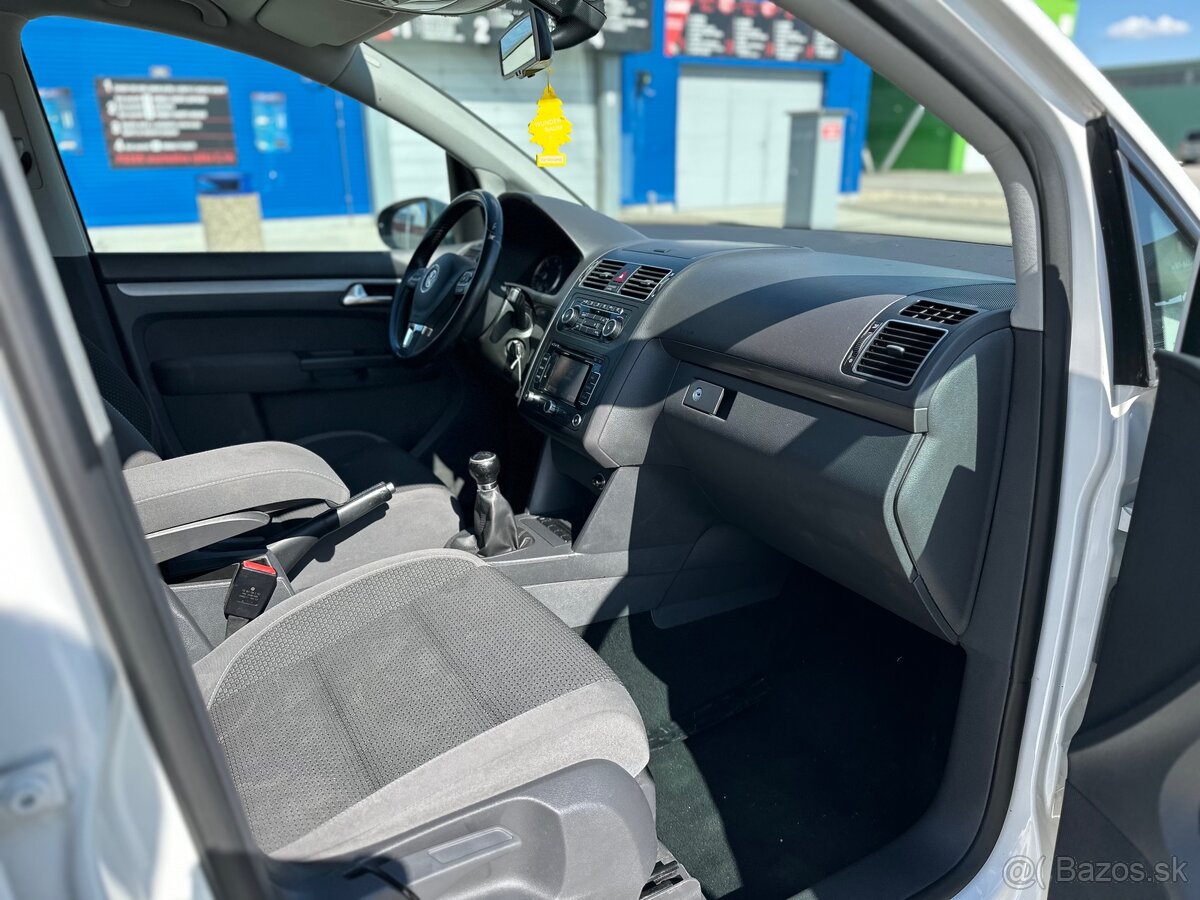 Volkswagen Touran 1.6 TDI Trendline - 9