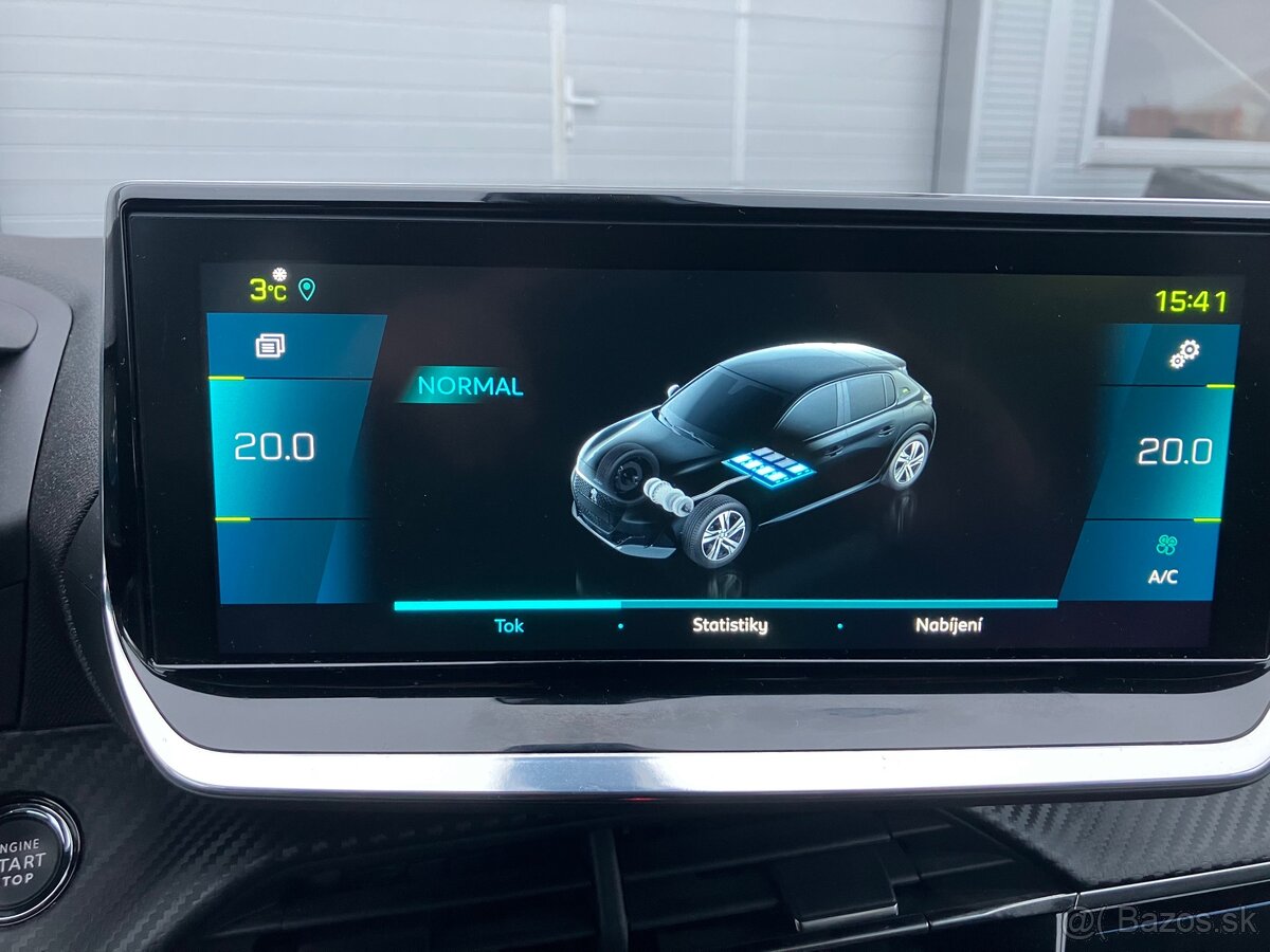 Peugeot e-208 GT 2021 DPH - 9