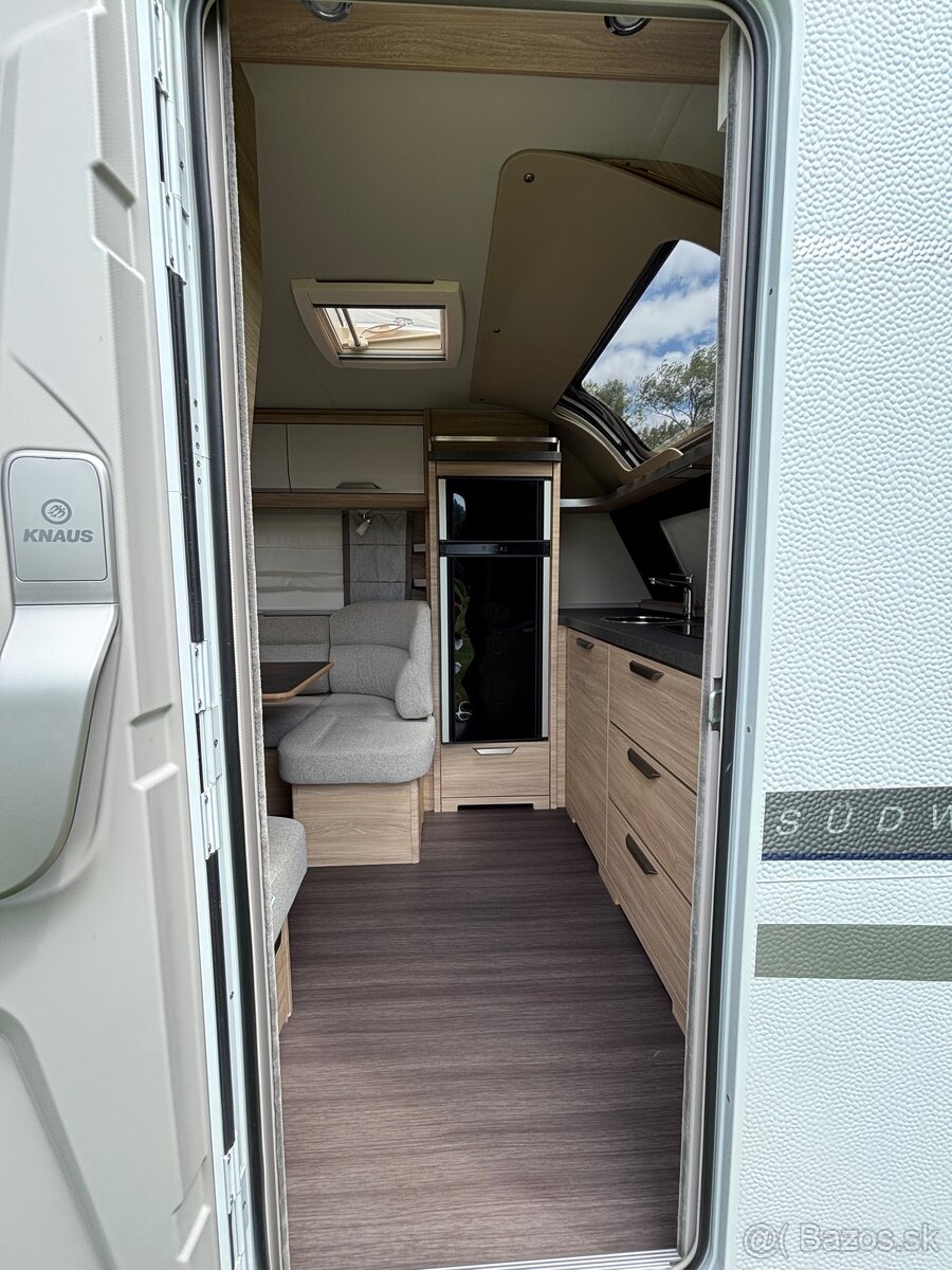 KARAVAN KNAUS SÜDWIND 650 PEB - 9