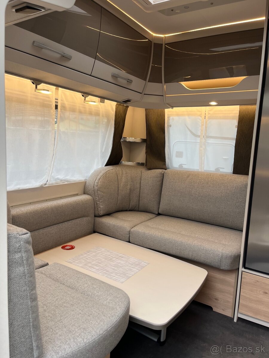 Dethleffs Nomad 460 EL - 9