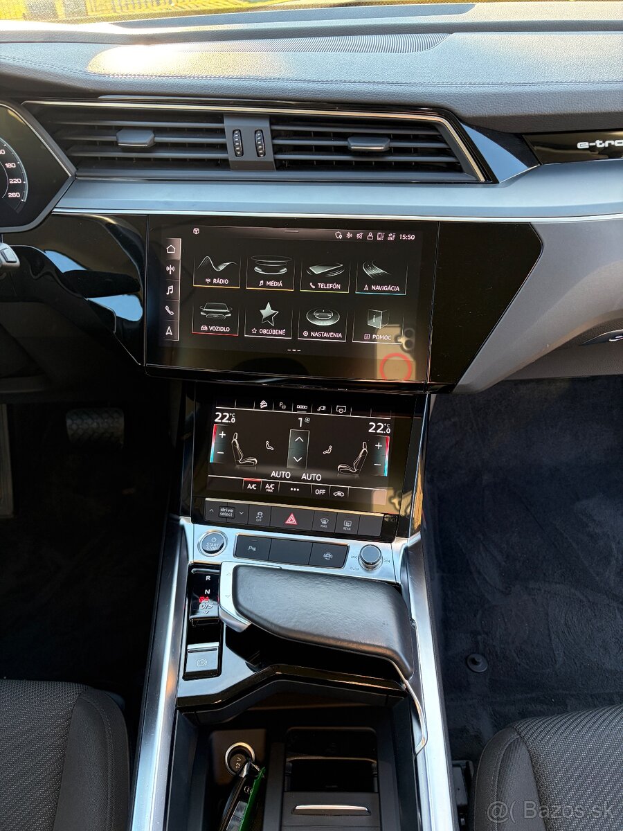 Audi E-Tron 50 Bussines Quattro - 9