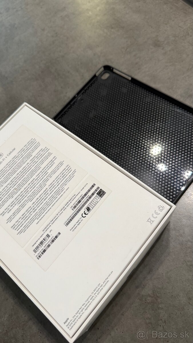 Apple iPad mini 5 (64 GB) Wi-Fi + Cellular – Space Gray - 9