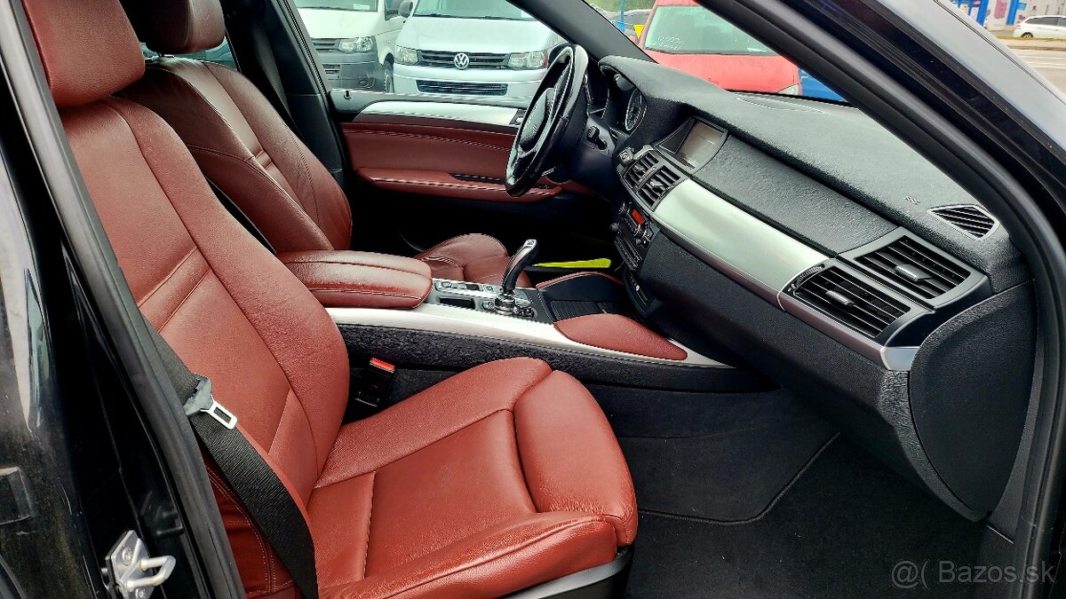 BMW X6 xDrive 30d ,155 kw ,A8 - 9