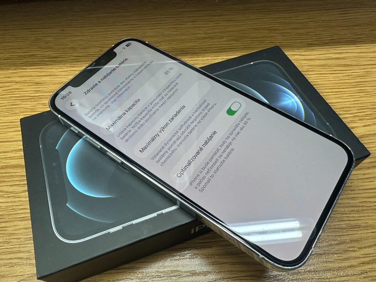 Apple iPhone 12 Pro 256GB - 9