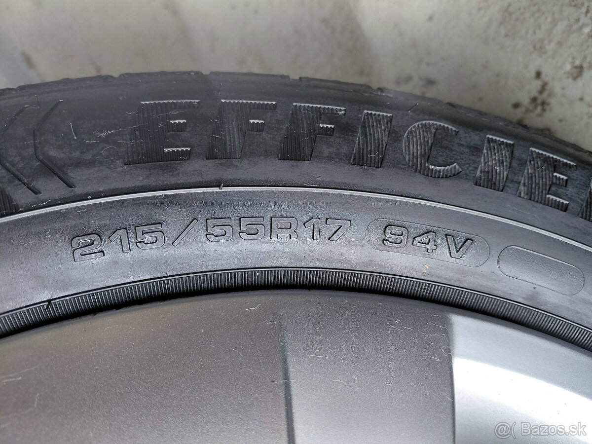 17" Skoda Superb - 215/55R17 - 9
