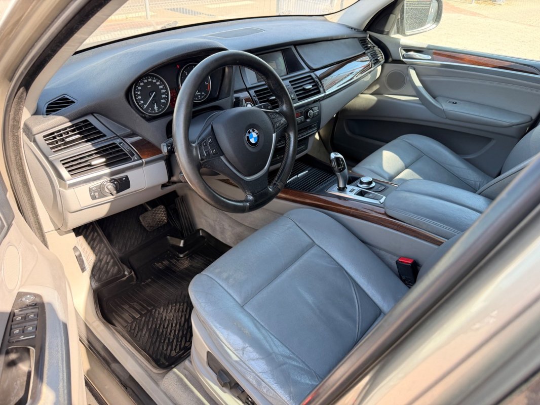 BMW X5 xDrive30d - 9