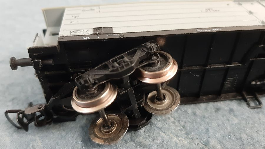 Vláčiky - model chadiarenského vozňa SŽD H0 - 9