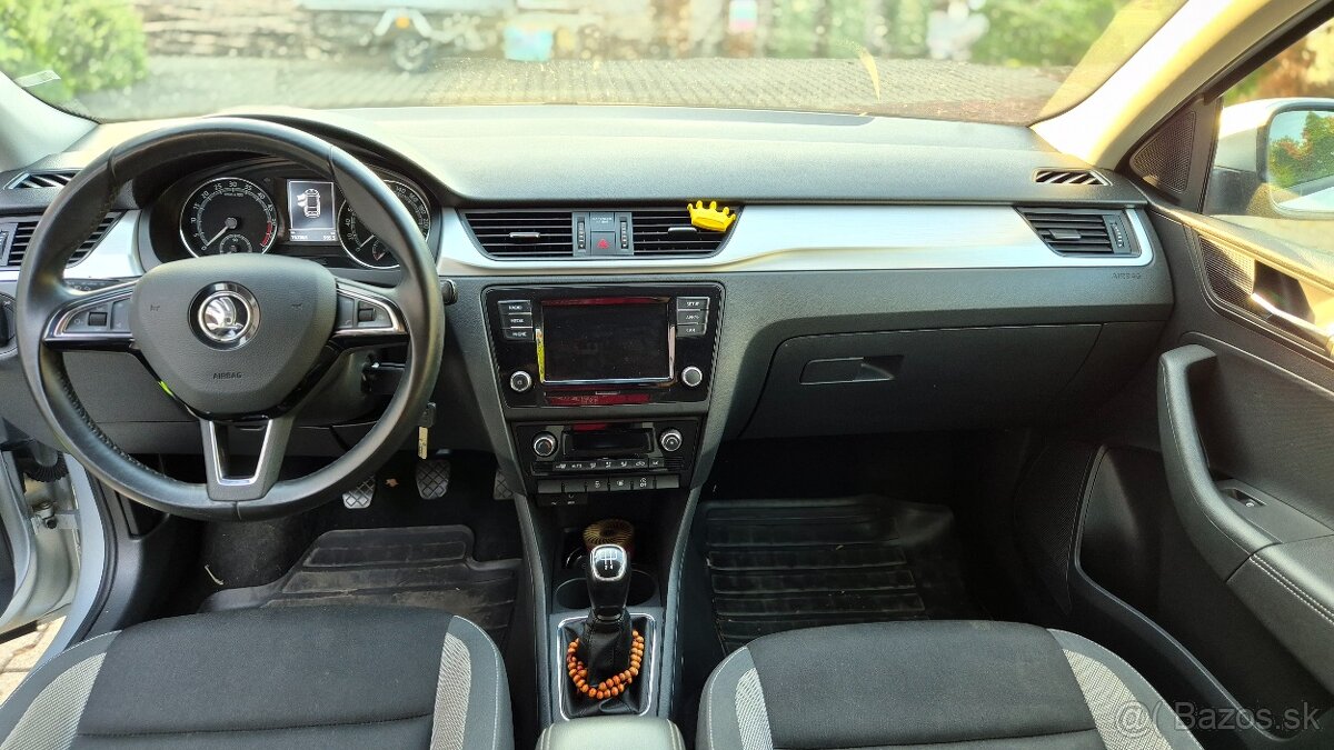 Skoda rapid spaceback - 9