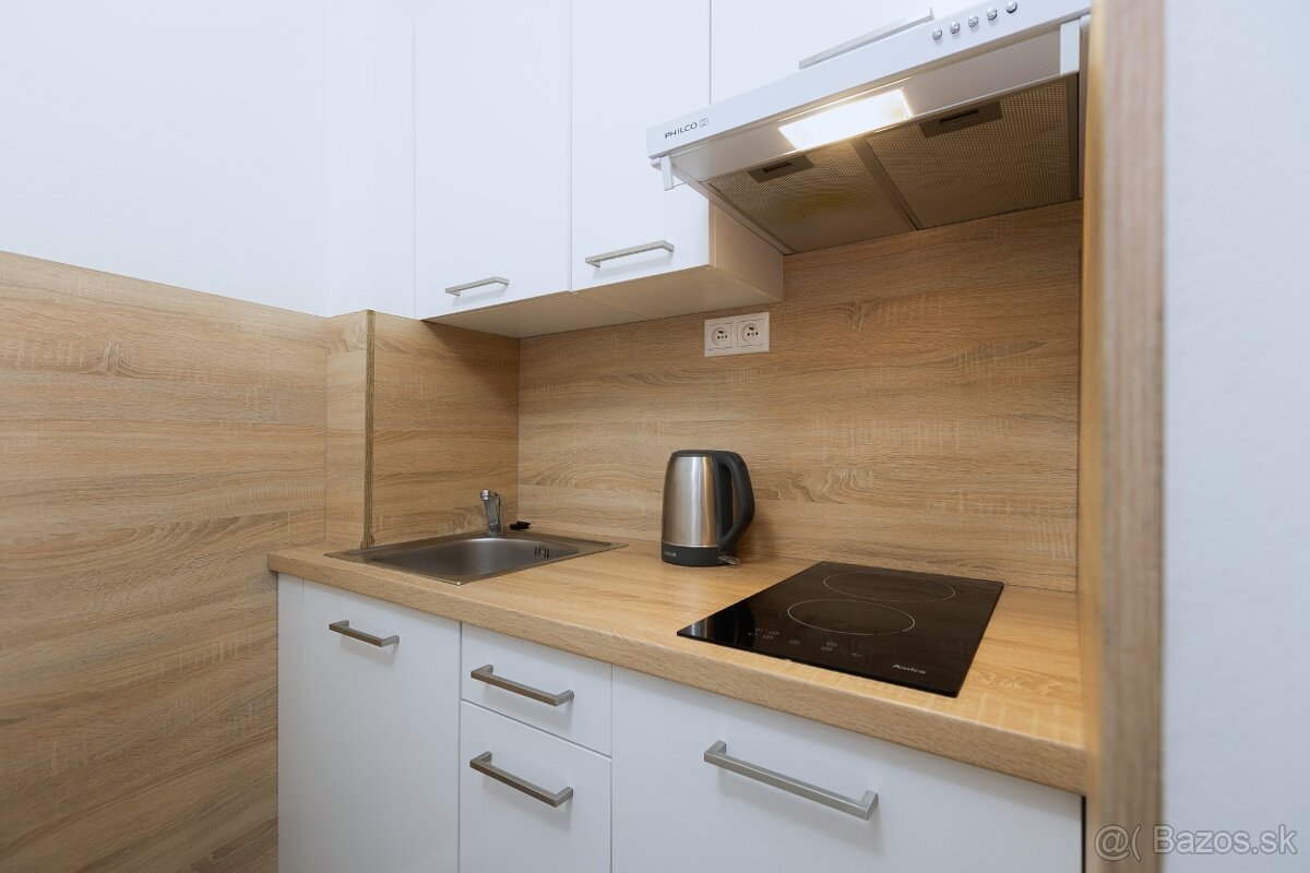 Štýlový apartmán s balkónom v Bešeňovej - 9