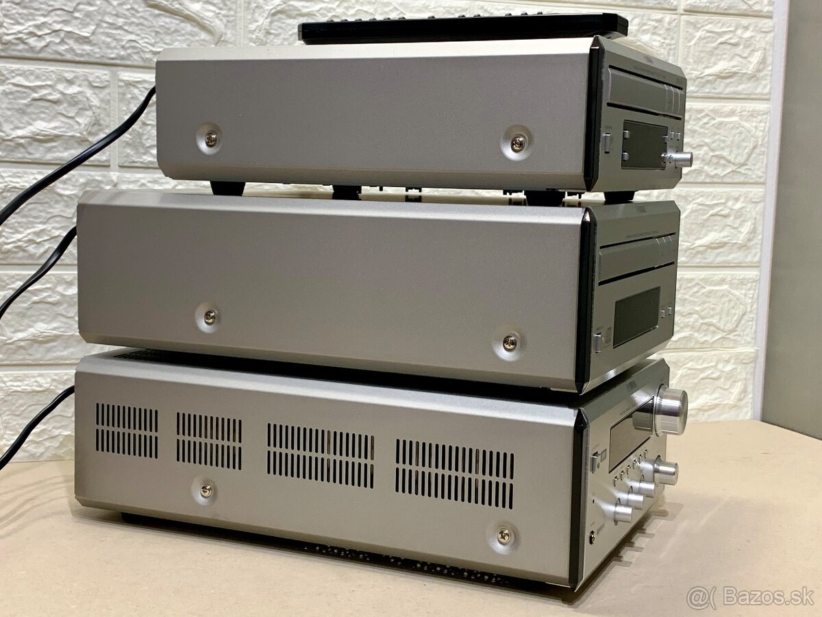 Yamaha RX-E400 + Yamaha CDX-E400 + Yamaha KX-E300 - 9