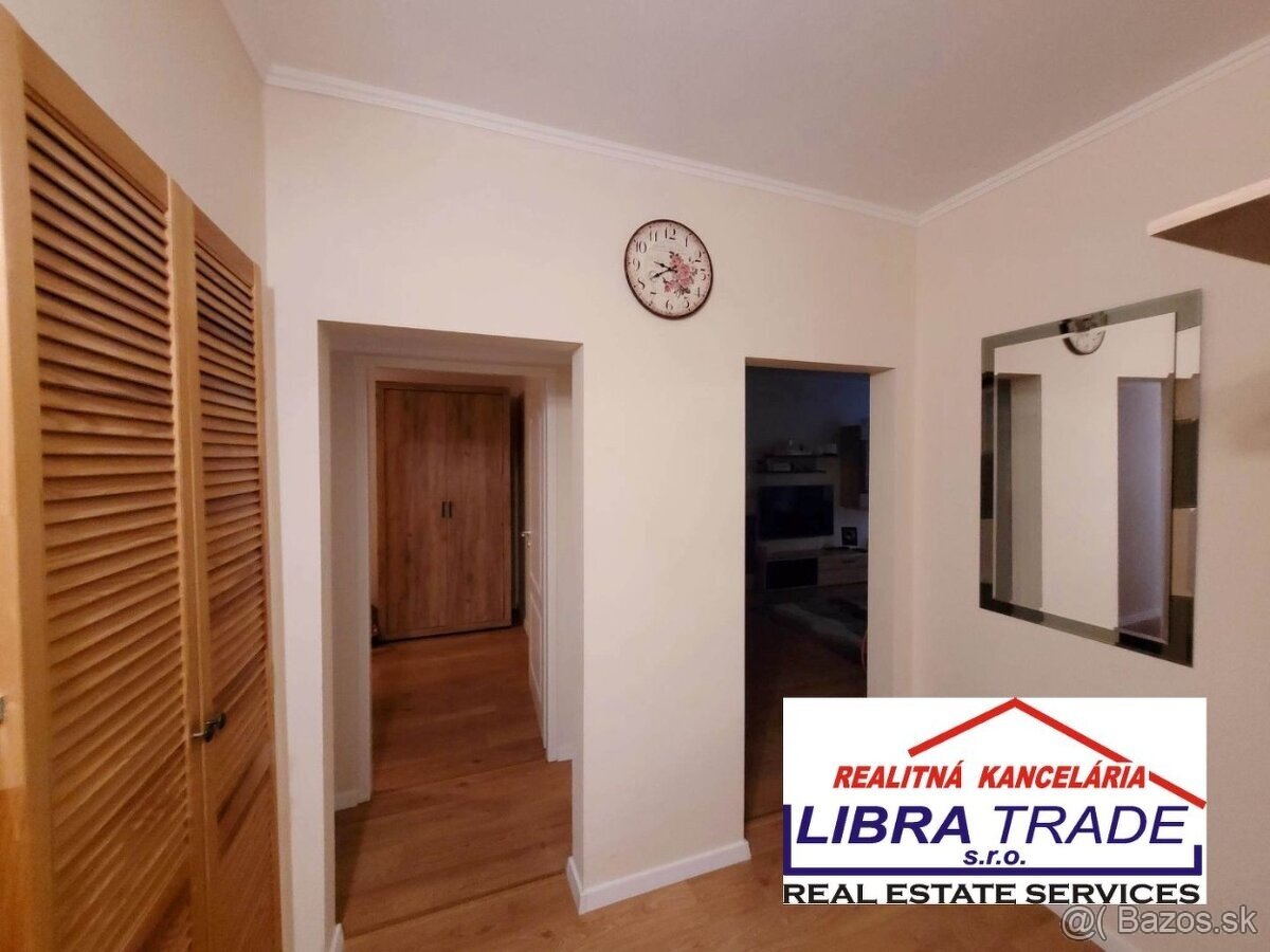 3-byt,2balkóny,85m2,komora,šatník,špajza,výhľad na Baziliku. - 9