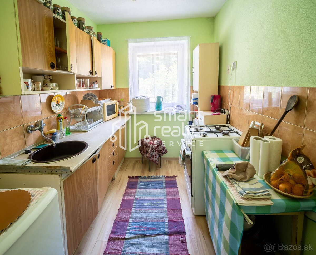 Na predaj, 4-6 izbový rodinný dom 160 m2, Zvolen - Neresnica - 9