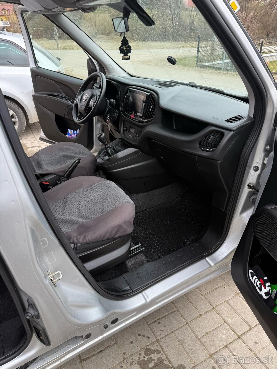 FIAT DOBLO 1.6 MultiJet 77kW - 9
