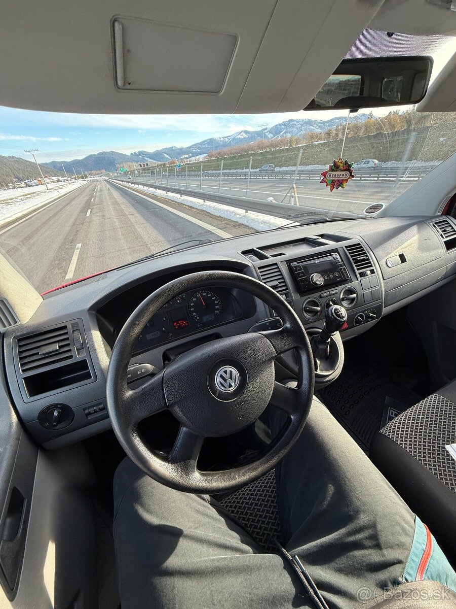 Predám Caravelle 9 miest, klíma, tempomat - 9