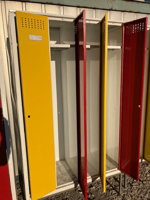 Šatníková skrinky kovové - 9