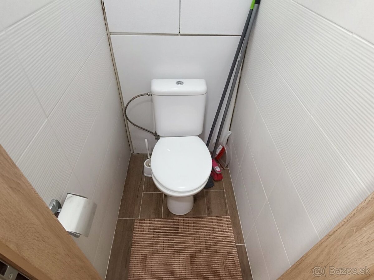 Predaj zrekonštruovaného 1 izb.bytu s loggiou, 39 m2 - Hájik - 9