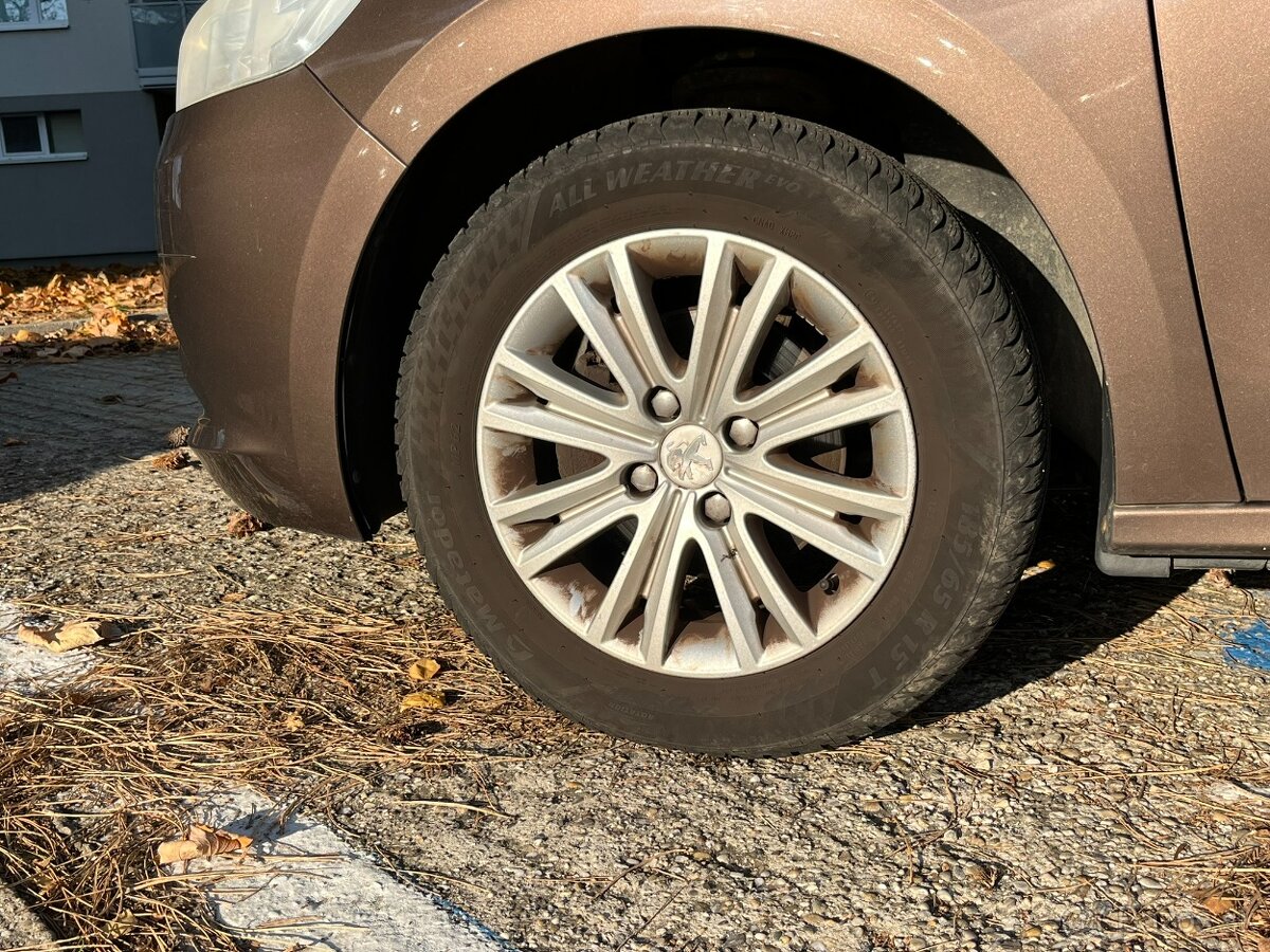 Peugeot 301 1.6 HDI - 9