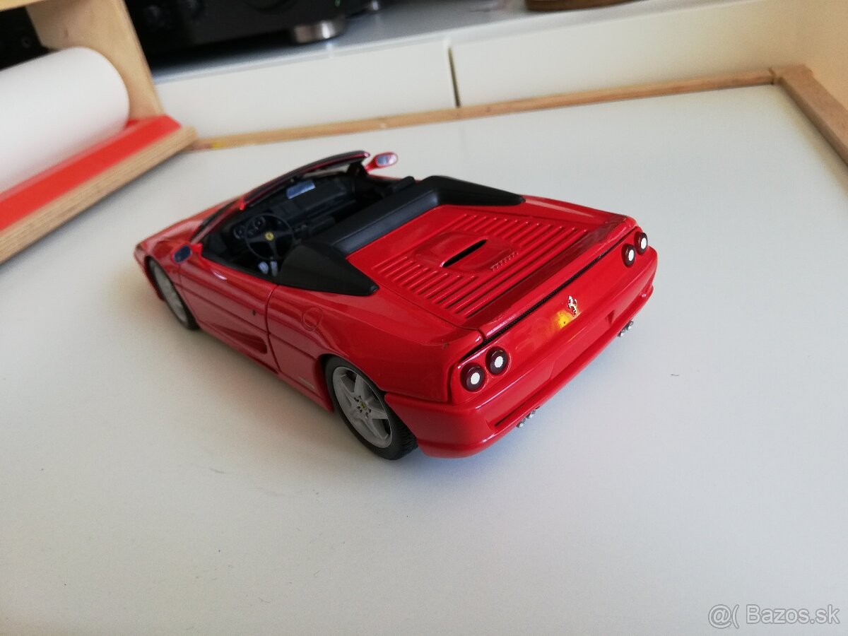 1:18 FERRARI 355 berlinetta UT Models - 9