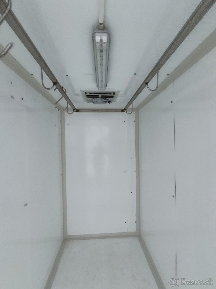 Chladiaci box na zver - 9