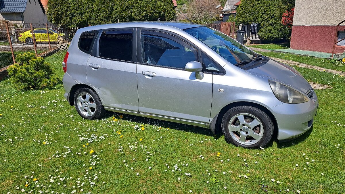 Honda Jazz 1,2 - 9