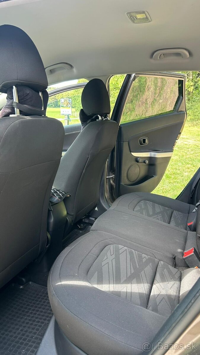 Kia ceed SW 1.6 CRDI 94KW - 9