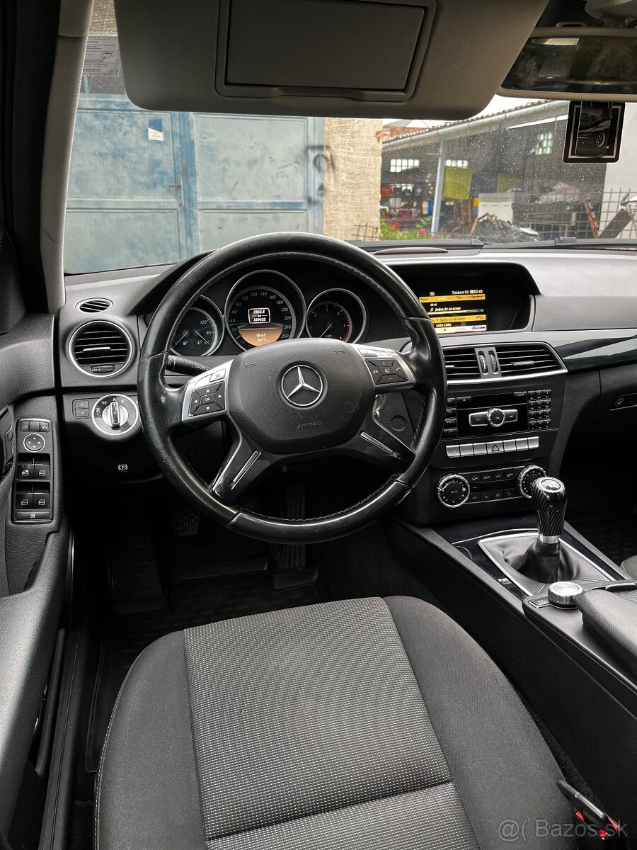 Mercedes Benz w204 c220cdi - 9
