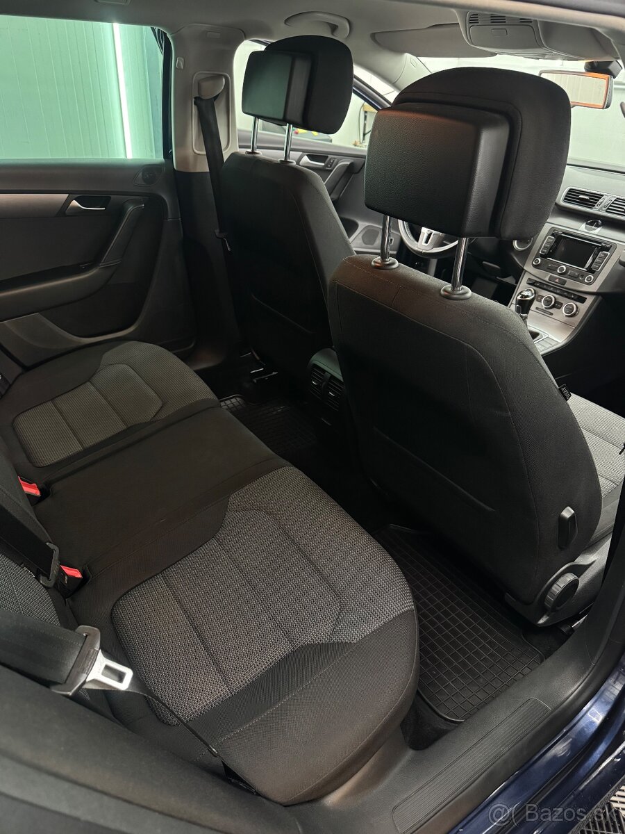 Volkswagen Passat 2.0 TDi - 9
