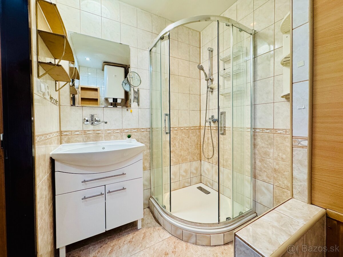 3,5 izbový byt s loggiou v centre mesta Bardejov, Dlhý rad - 9