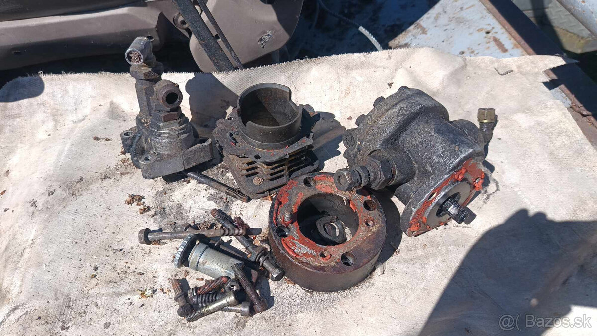 Traktor - Domáca výroba - Motor Slavia a vlečka - 9