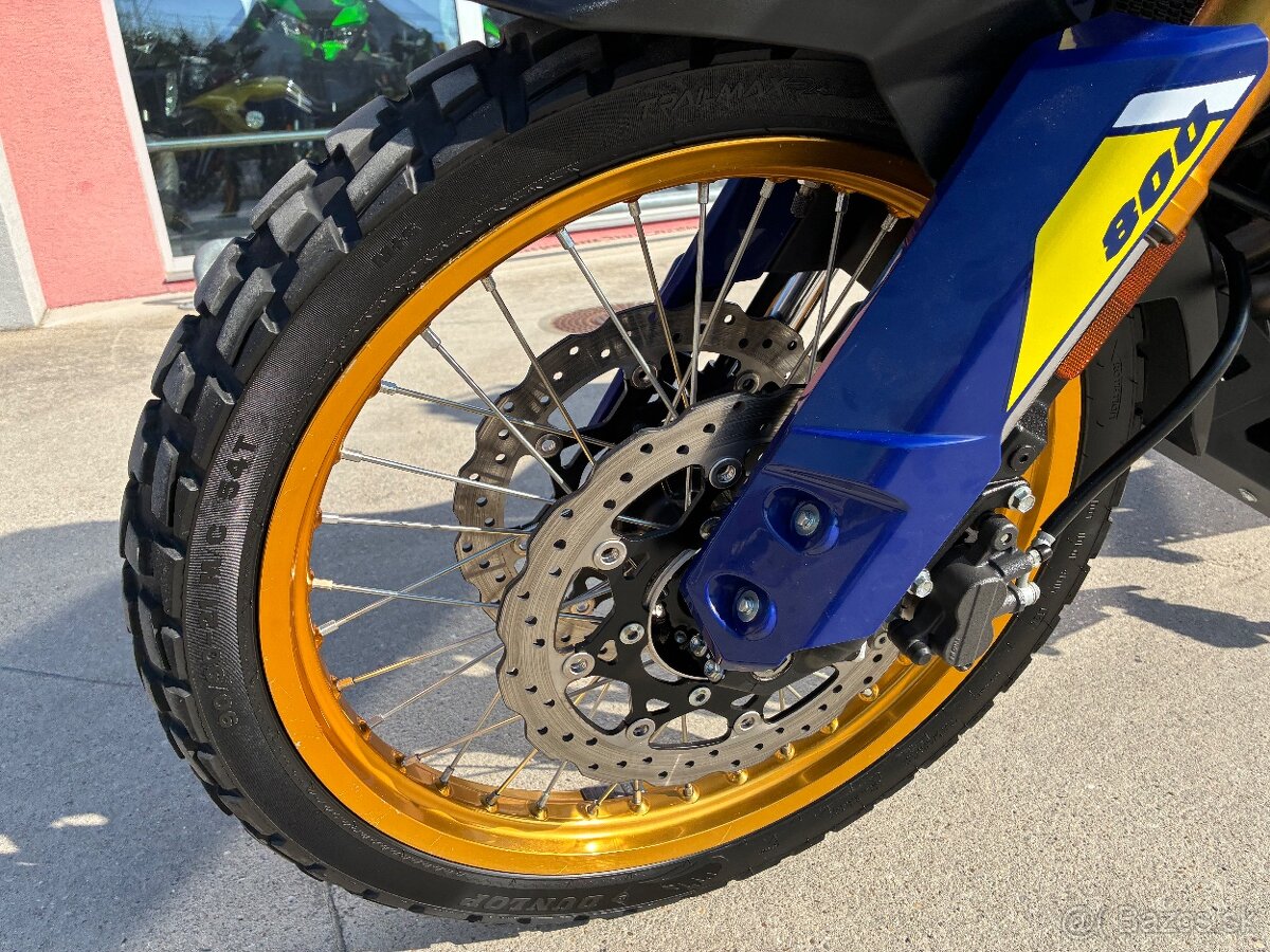 Suzuki Vstrom 800 DE - 9