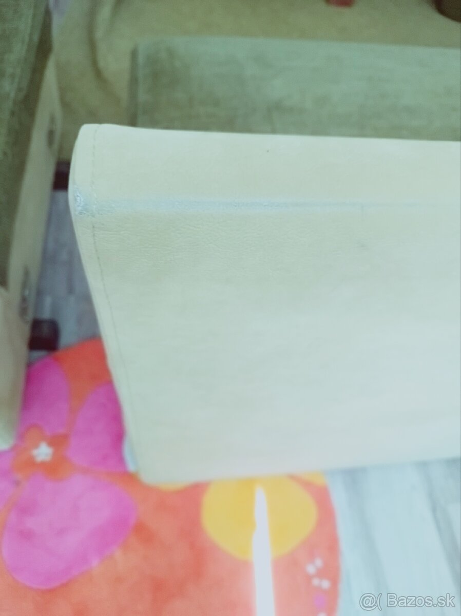 Predám rohový sedacia súprava, rohový gauč. - 9