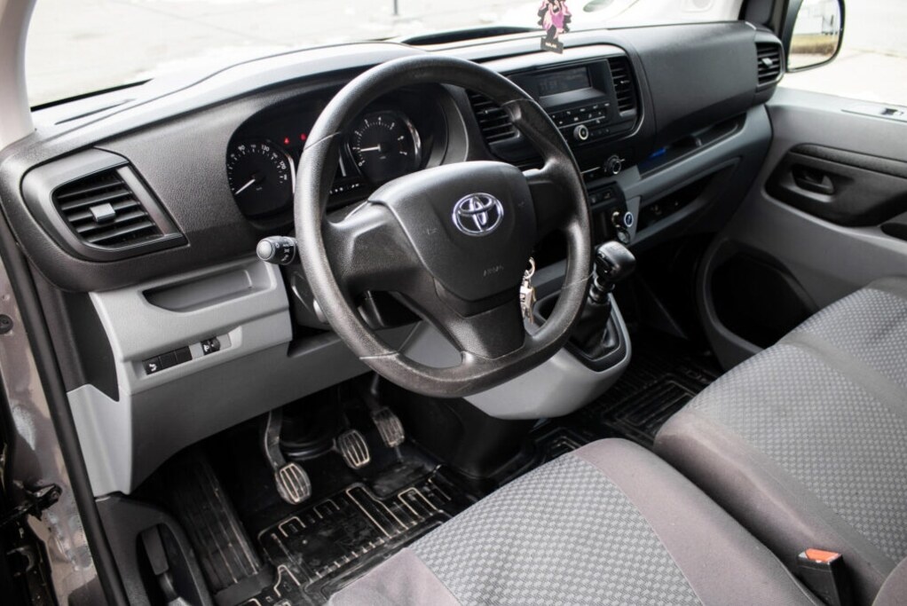 Toyota Proace 110kW (2019) - 9
