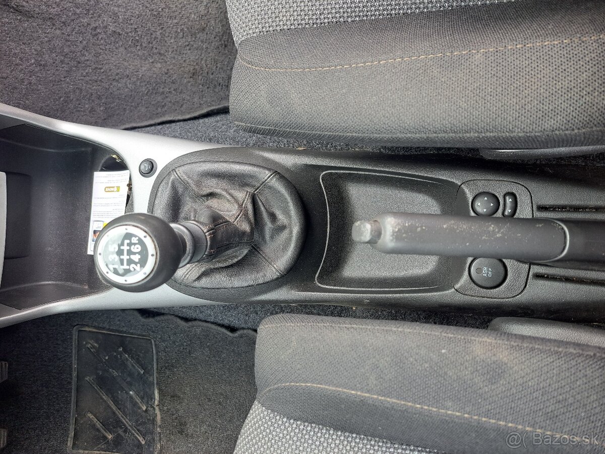 Fiat Punto 1.4 16v Sporting LPG - 9